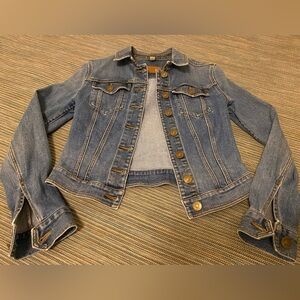 Burberry denim jacket - XS - barely worn, excellent condition.